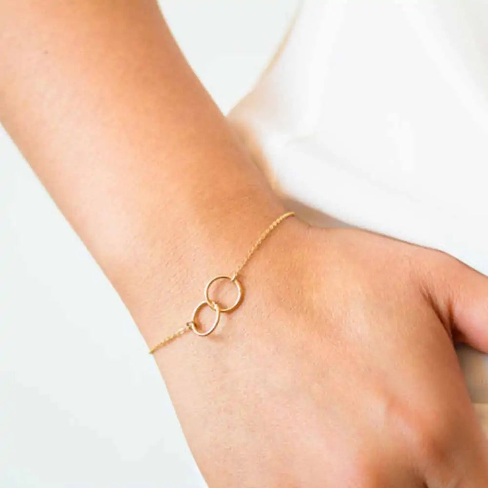 Celine Circle Bracelet